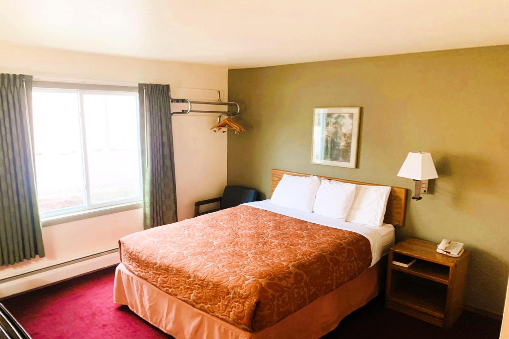 Love Hotels Staples By Oyo At Hwy 10 Mn Motley Ngoại thất bức ảnh